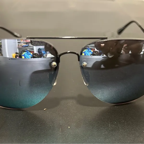 Quay Australia Black and Blue Sunglasses - Image 7