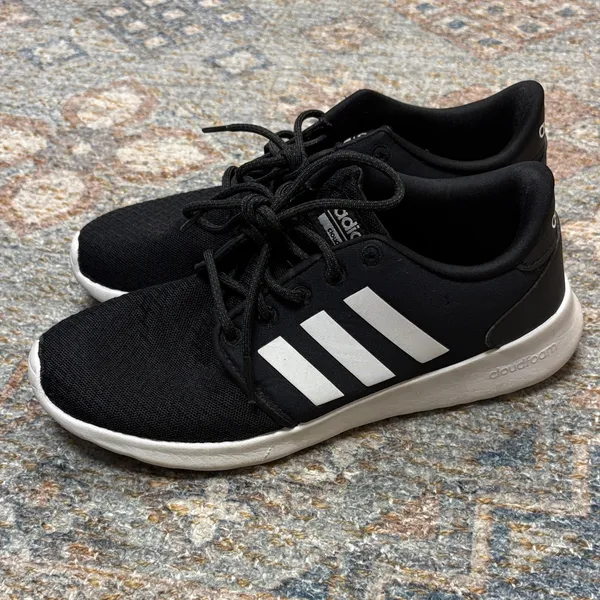 Adidas Cloudfoam Black and White Athletic Shoes - Image 2