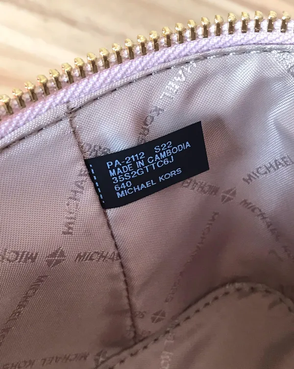 Michael Kors Purse - Image 11