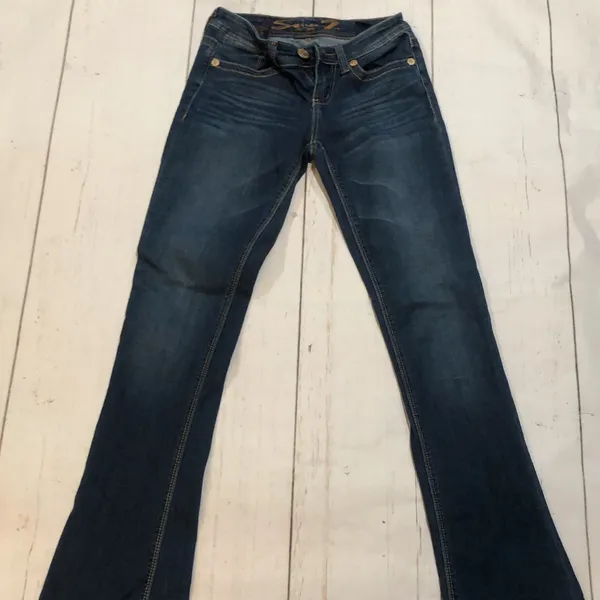 Seven7 blue rocker slim jeans - Image 3