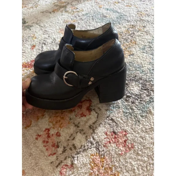 American Eagle Vintage Grunge Divine Black Leather Platform Chunky Block Shoes 6 - Image 4