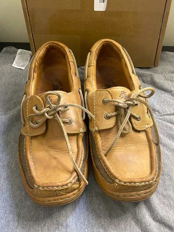 Tommy BAHAMA Leather Shoes Mens Size9.5 - Image 2