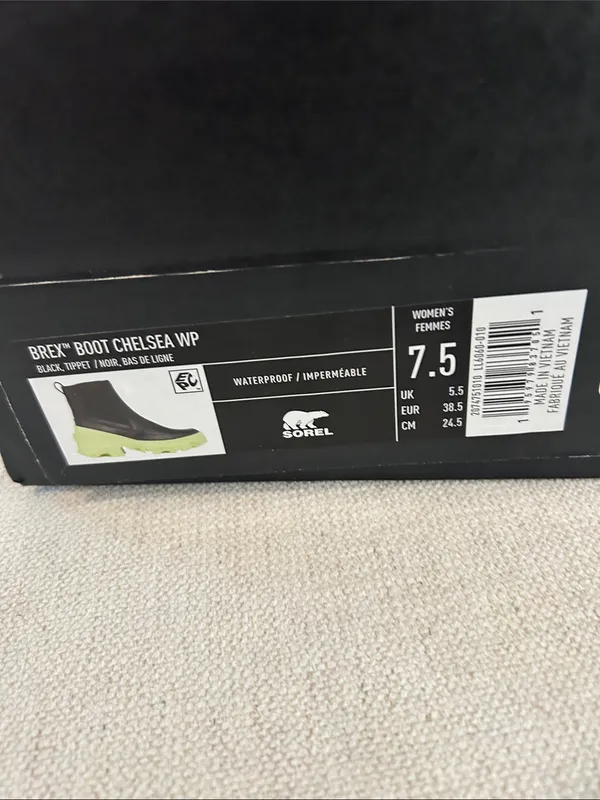 Sorel BREX Boot Chelsea Waterproof, Black/Yellow size 7.5, NEW WITH BOX - Image 10