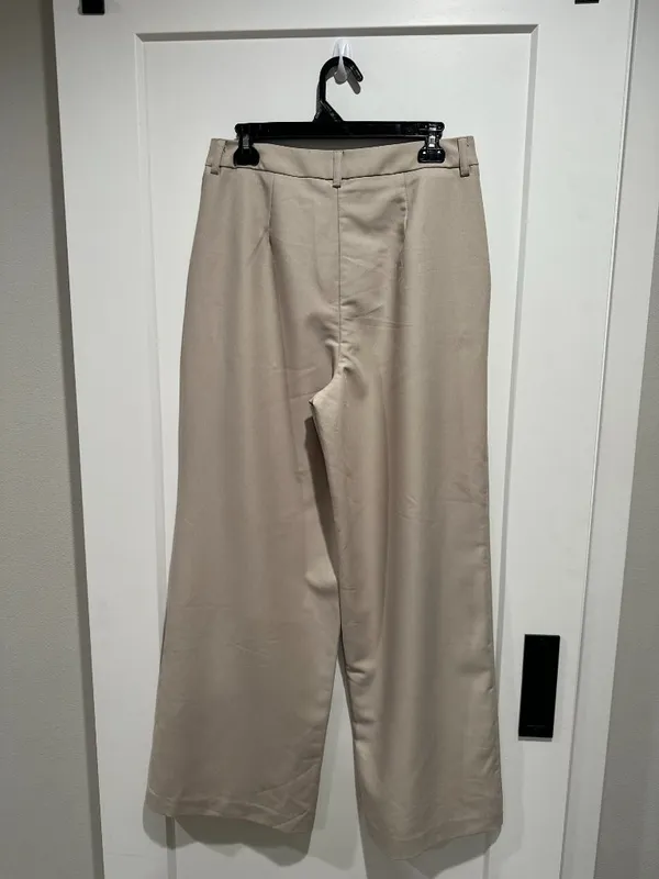 COMMENSE NWT Beige Pleated Wide Leg Trousers Pants Size L - Image 3
