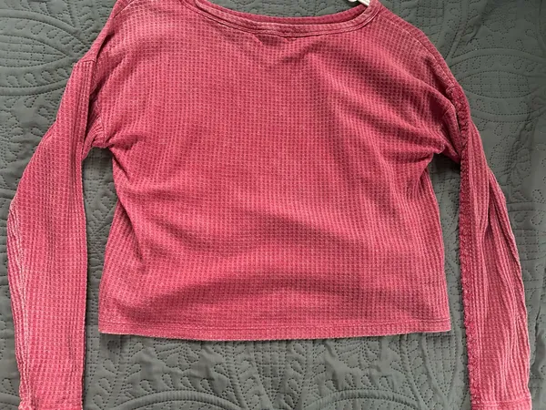 Red/pink long sleeve - Image 3