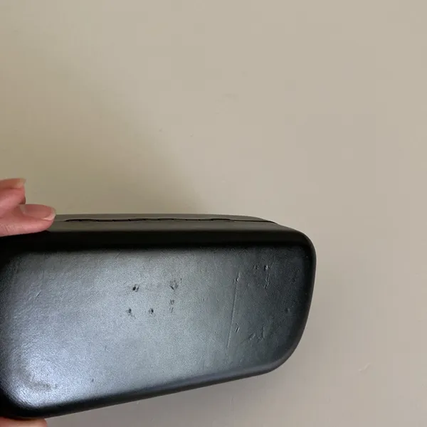 Coach sunglasses Case with cloth and papers Black leather Protective new - Image 6