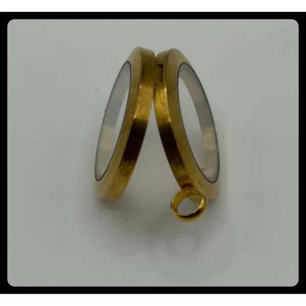 Origami Owl Floating Locket Pendant 25MM Gold‎ Hinged - Image 4