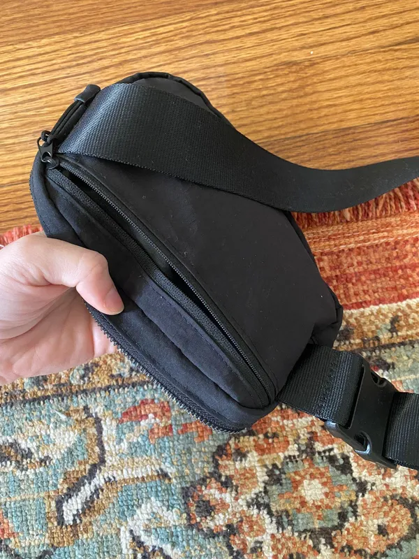 Amazon Belt Bag - Image 2