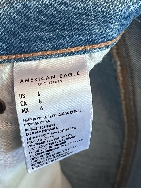 American Eagle Highest Rise 90’s Boyfriend distressed Jeans Shorts - Image 13