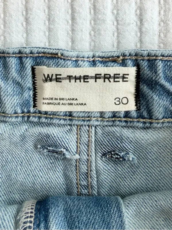 Free People Bettie Sailor Shorts in Light Wash by We The Free Size 30 NWT - Image 4