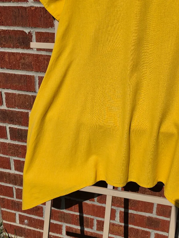 Yellow Linen tunic Short Sleeves Asymetric Hem Medium - Image 6