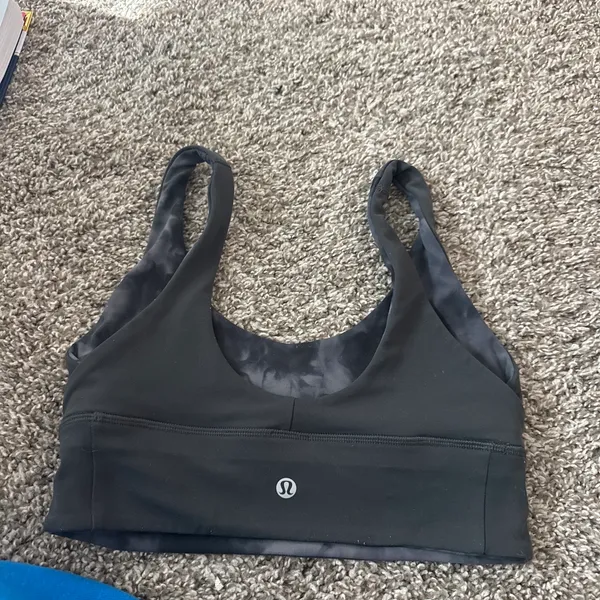 Lululemon align bra size 6 reversible  - Image 4