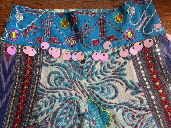 Handmade Beaded Capris Blue Size M - Image 4