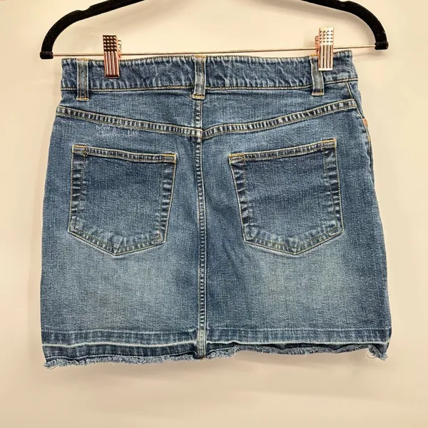 Vintage 1990's Old Navy Stretch Denim Mini Skirt Size 2 - Image 2