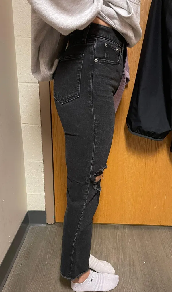 Jeans - Image 4