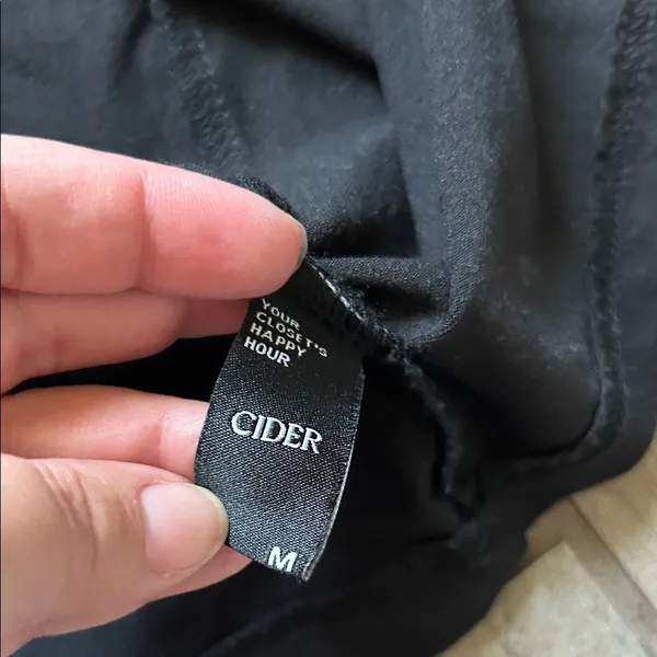 Cider Black Pencil Skirt - Image 2