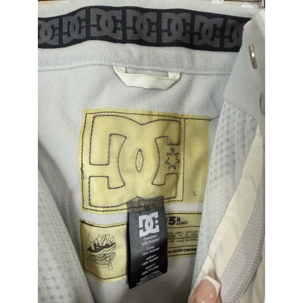 DC Women’s Exotek 5K Series 5000 Snow Pants Ski Snowboard Winter Gray Cream L - Image 9
