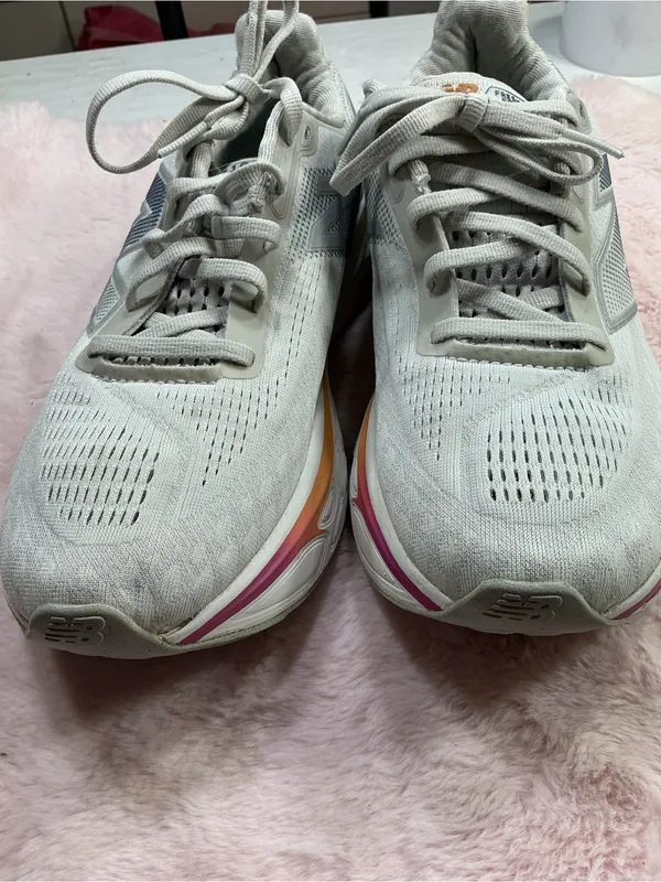 New Balance Women's Light Gray / White Walking Sneakers 177 - Image 8