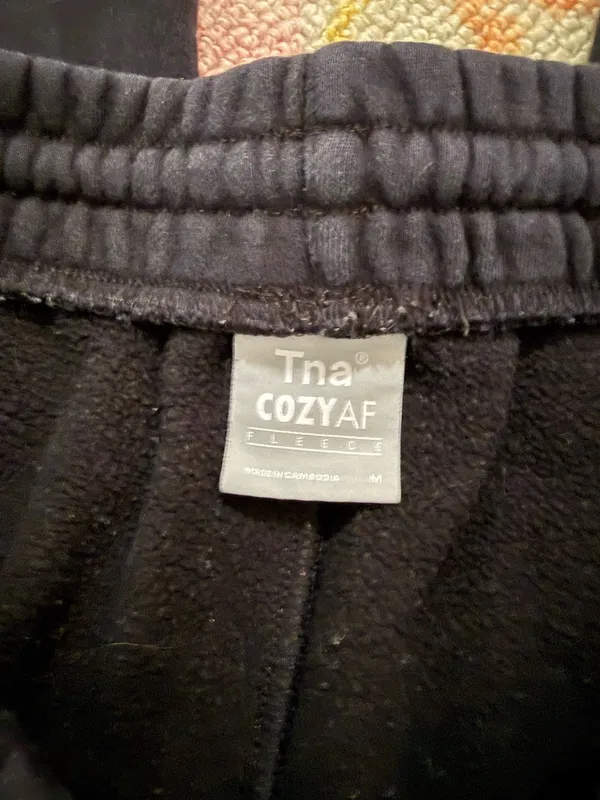 Aritzia TNA Cozy AF Fleece Sweatpants - Image 3