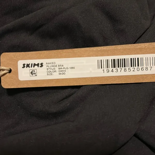 Skims Medium NAKED PLUNGE BRA onyx NWT M-DD NO PADS - Image 2