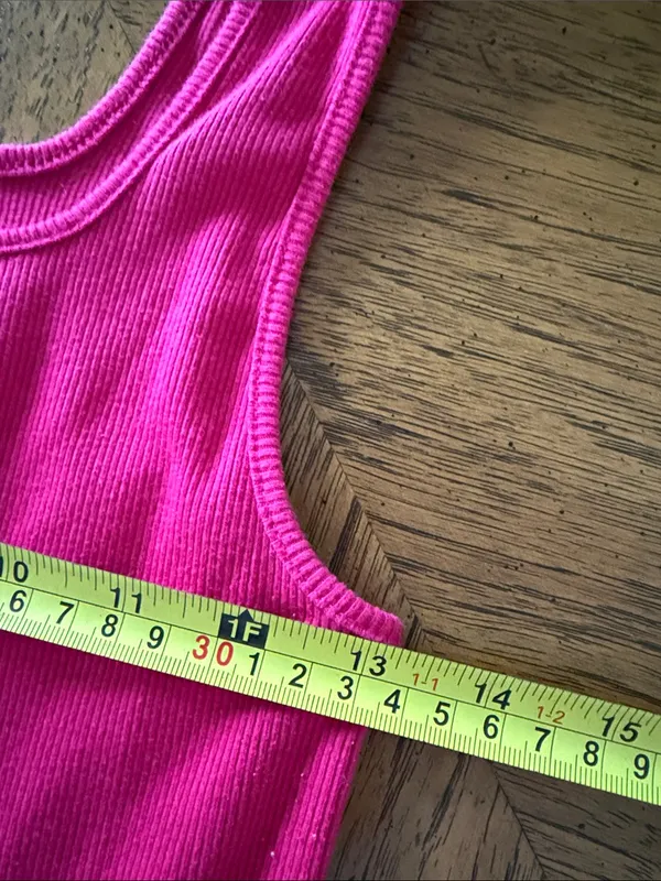 Old Navy Tank - Image 2