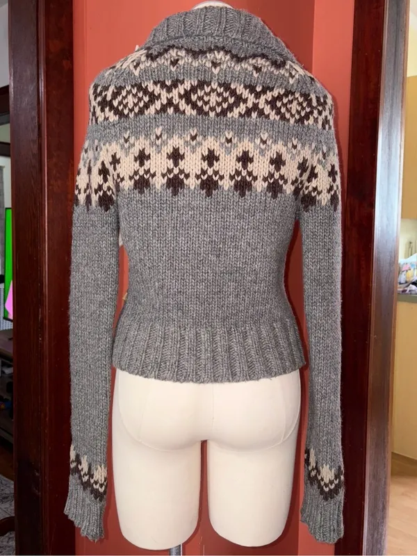 Abercrombie Vintage Y2K Gray Nordic-Pattern Women’s Knit Sweater Jacket - Image 3