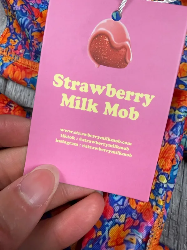 Strawberry Milk Mob Apres Bikini Set Pink Size M - Image 13