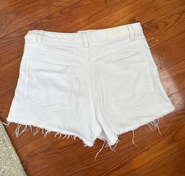 ZARA Shorts Denim - Image 3