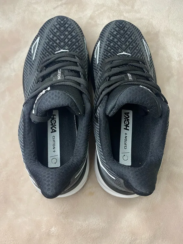 Hoka one one Clifton 9 sneakers shoes women size 6.5 - Image 6