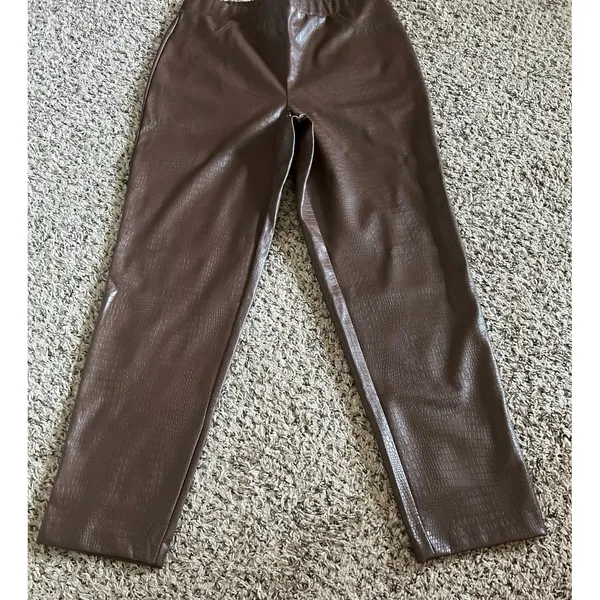 Isaac Mizrahi Live Women's‎ Brown Faux Croc Leather Slim Ankle Pant Size 10 - Image 3
