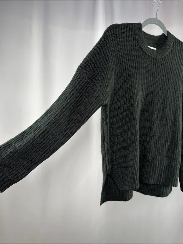 Abercrombie & Fitch Oversized Crewneck Ribbed Side Slit Sweater in Black Size XS - Image 2