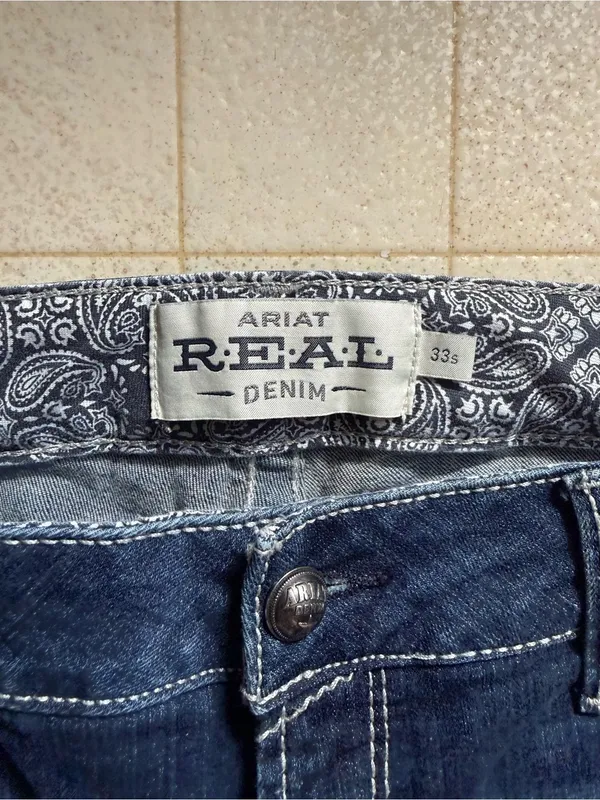 Ariat REAL denim Classic Women's Dark Blue Straight-Leg Jeans Size 33s - Image 3