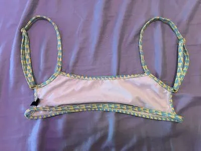 Triangl yellow/blue bikini top - Image 3