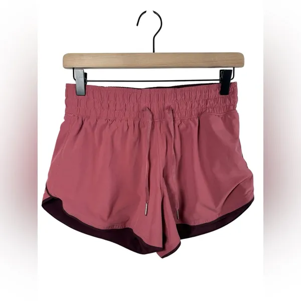 Lululemon Choose a Side Reversible Shorts Size 4 3” Cherry Tint Cassis Running - Image 4