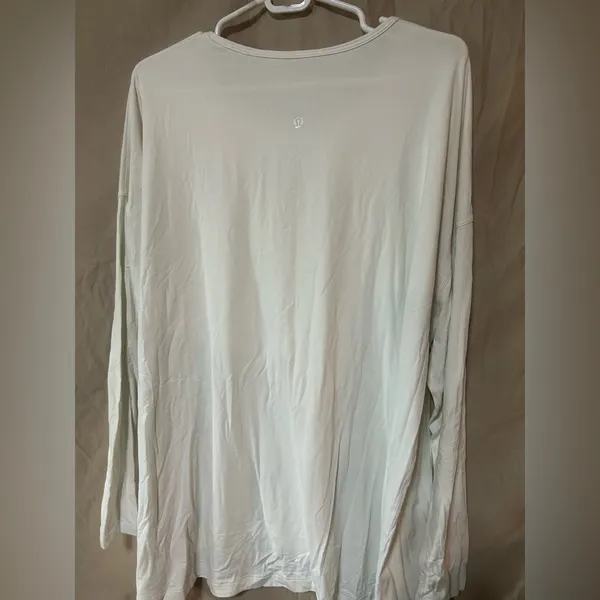Lululemon long sleeve - Image 2