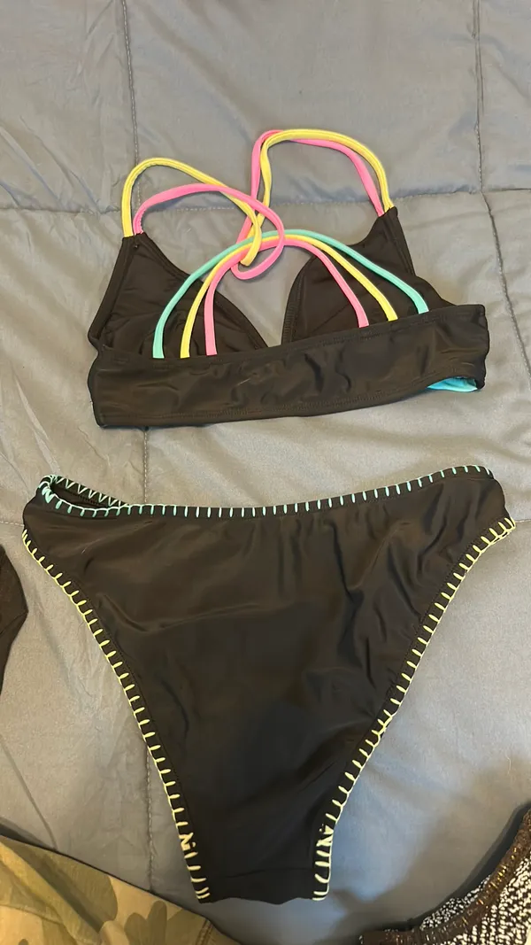 Black target bikini - Image 2