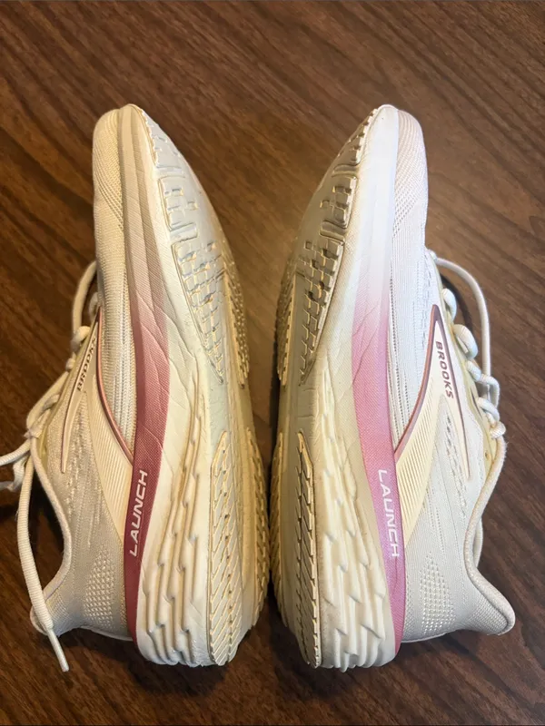 Brooks Size 7.5 Launch 12 Women's White and Pink Athletic Running Shoes - Image 2