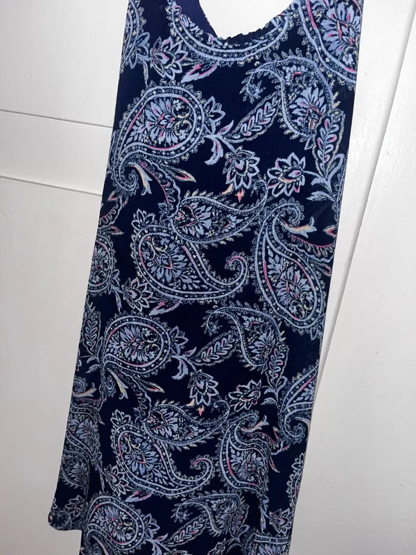 Abercrombie & Fitch Navy Paisley Slip Dress - Image 4