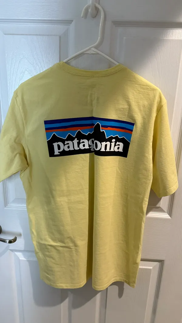 Patagonia Yellow Tee - Image 3