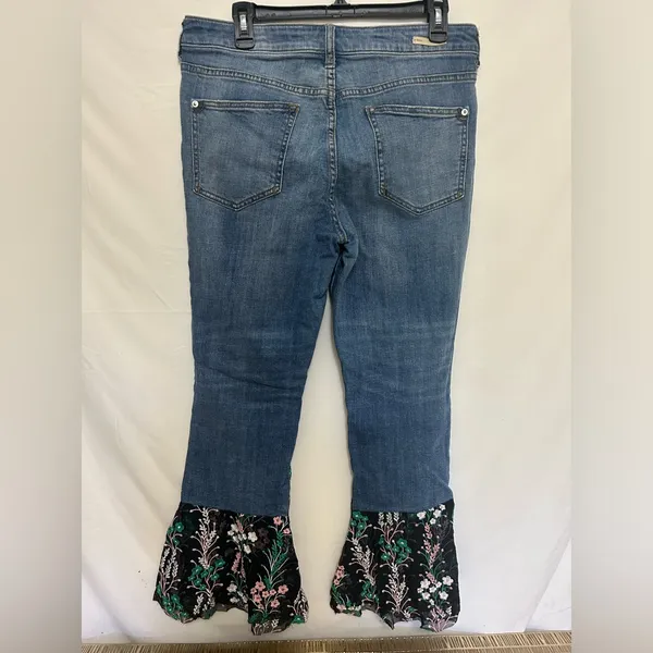 Anthropologie Pilcro and the Letterpress Flare Flounce Floral Hem Jeans Size 30‎ - Image 3