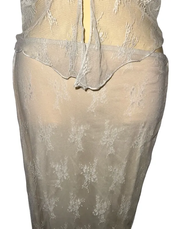 Beautiful Lace Halter Skirt Set in Ivory - Image 4