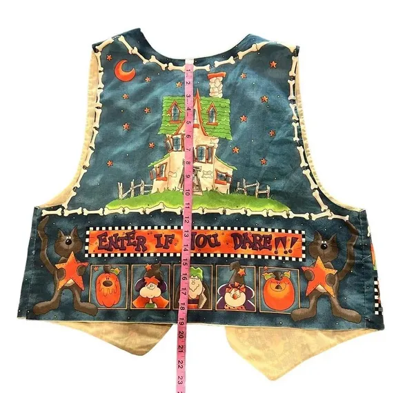 VINTAGE Women's Halloween Haunted House Reversible Quilted Handmade Vest Size XL - Image 7