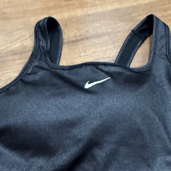 Nike Women's Swoosh Training Bra - Image 2
