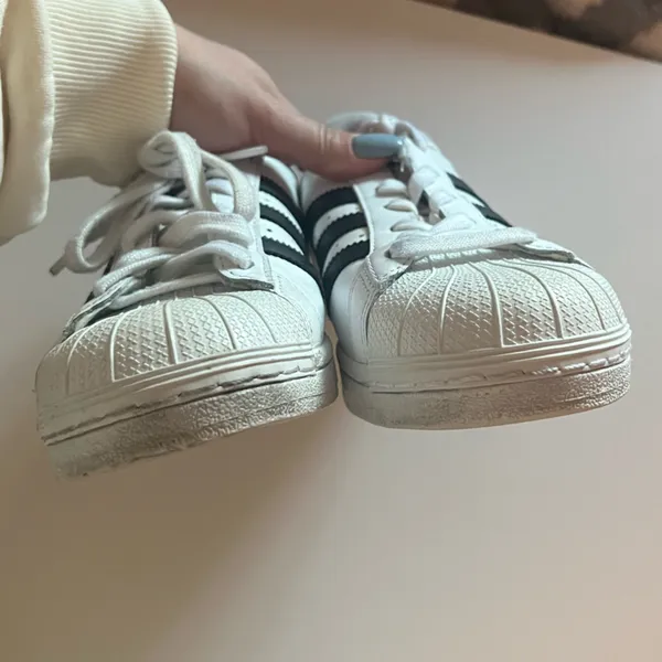 {Adidas} Superstar Originals - Image 4