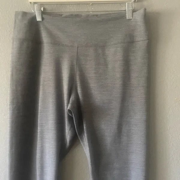 Nike Heather Gray Leggings‎ - Image 3