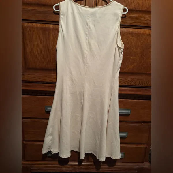 New York & Company Cream A-Line Dress NWT Size L Sleeveless Classic Minimalist - Image 6