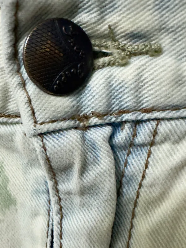Free People |EUC 100% Cotton Boho Olive Camo Studded Distressed Denim Shorts (27 - Image 10