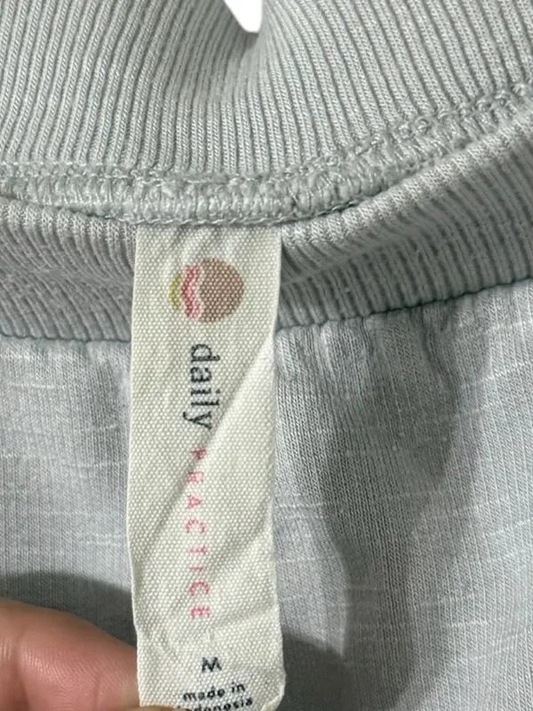 ANTHROPOLOGIE Daily Practice Gray Relaxed Joggers Sweatpants - Image 5