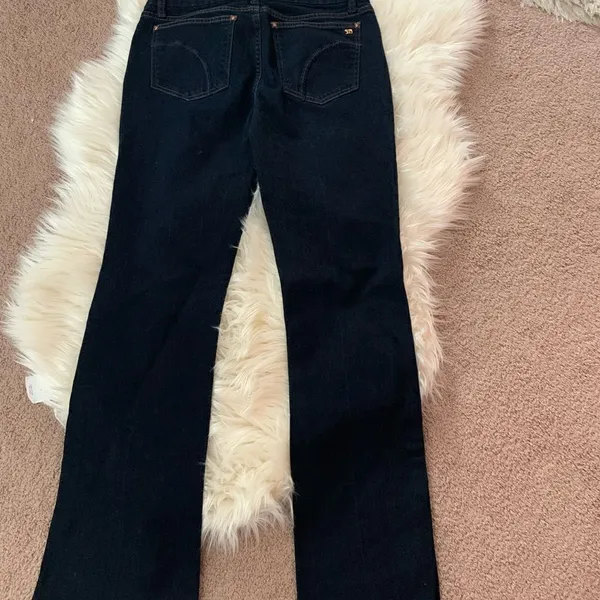 Joe’s dark wash jeans size 28 - Image 5