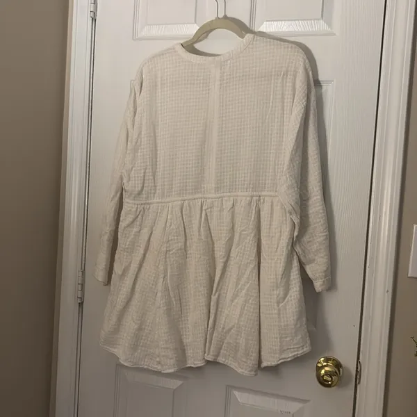 FREE PEOPLE 100% Cotton Beach Cover Up White Size Medium - Image 8